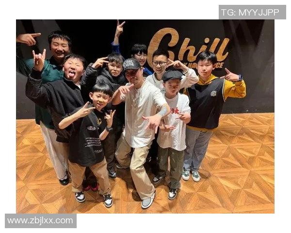 杭州街舞队灵活性探秘：舞动城市的节奏与激情