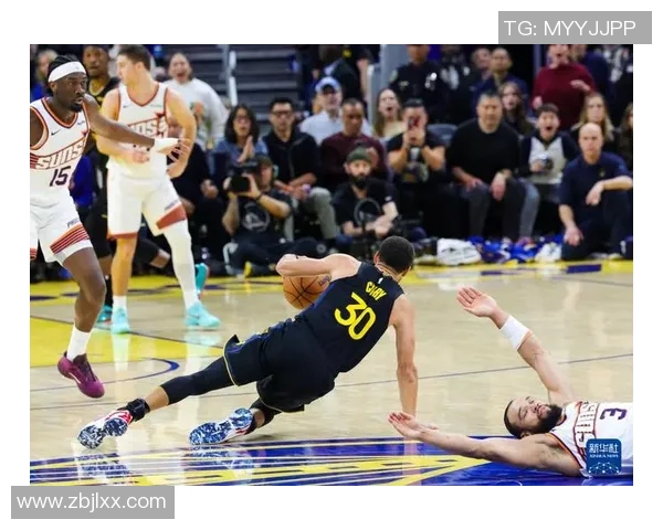2019年NBA常规赛勇士队与太阳队激战回顾精彩瞬间与球员表现分析